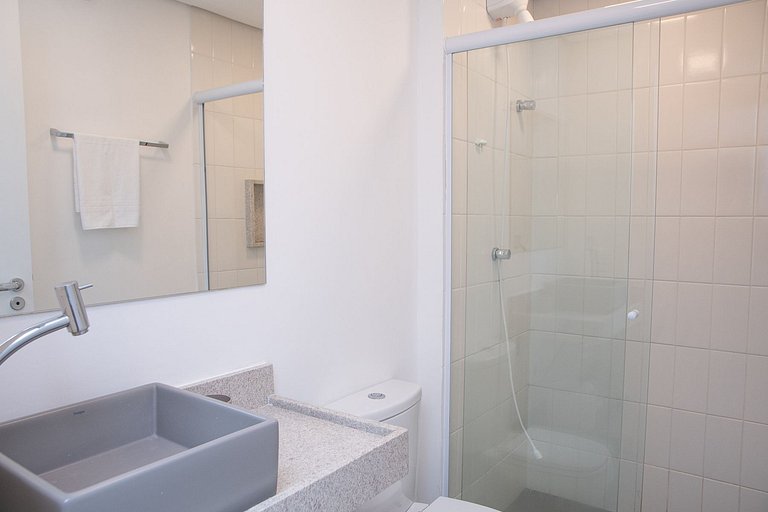 One House Santa Casa Thirteen