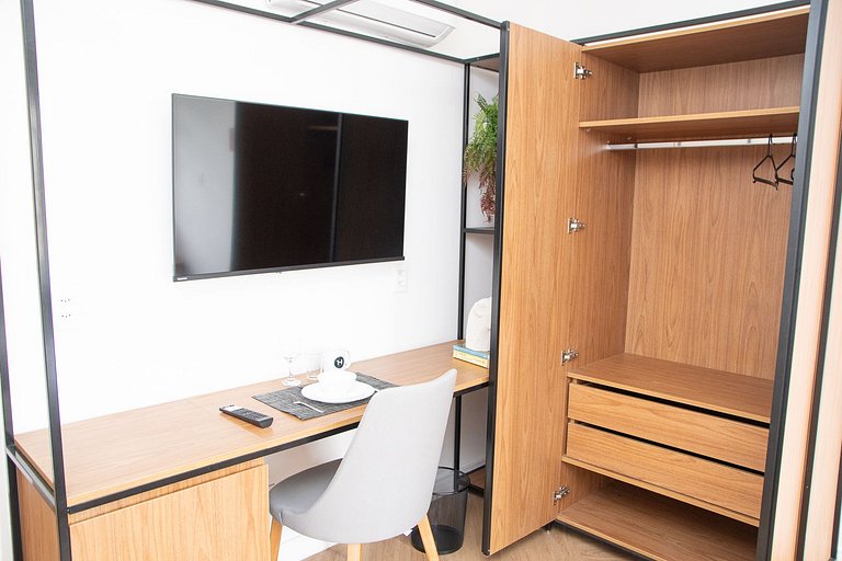 One House Santa Casa Six