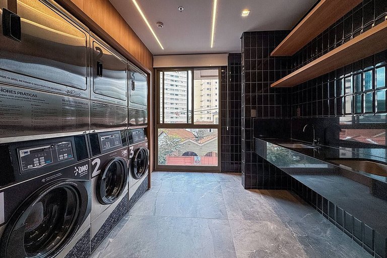 Atmos Brooklin Living Bstay