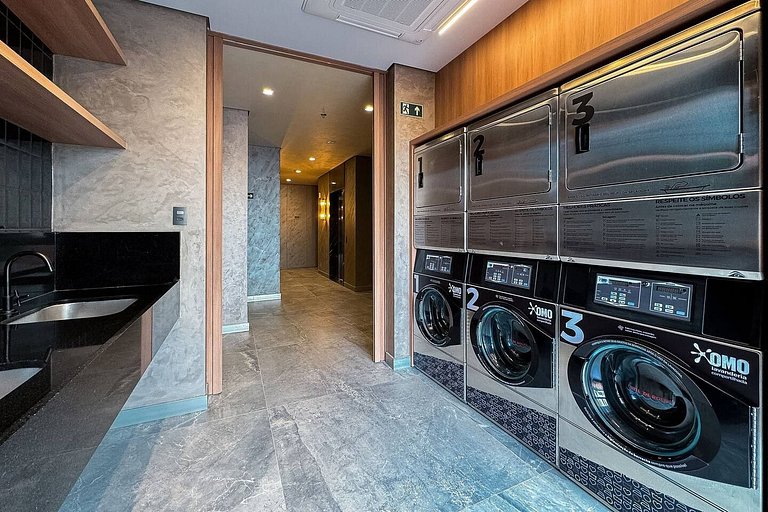 Atmos Brooklin Living Bstay