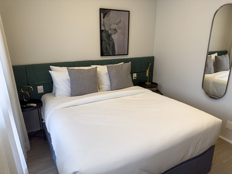 Atmos Brooklin Seven