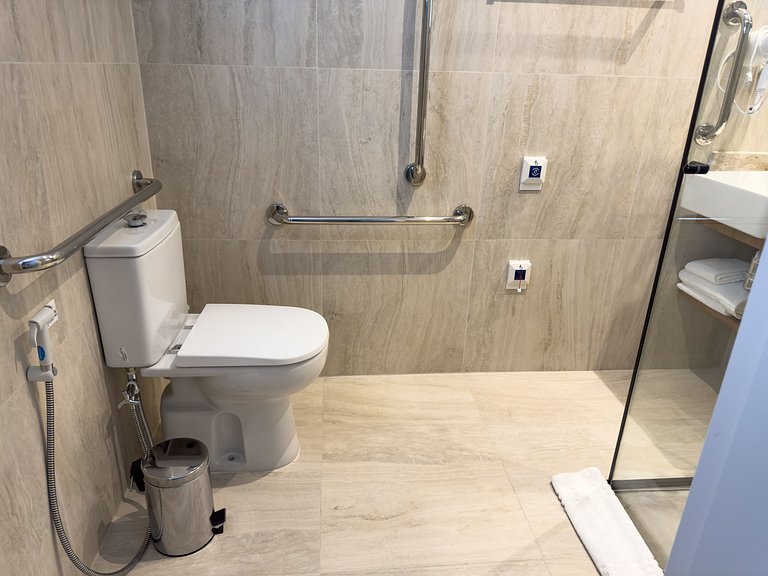 Atmos Brooklin Eleven