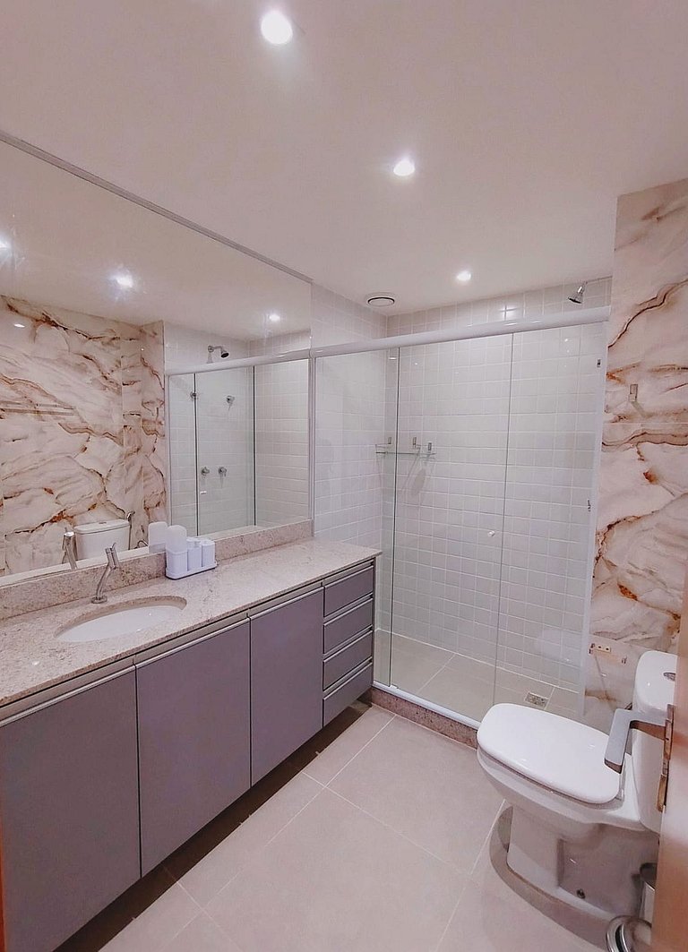 Send Arcos da Lapa Eight