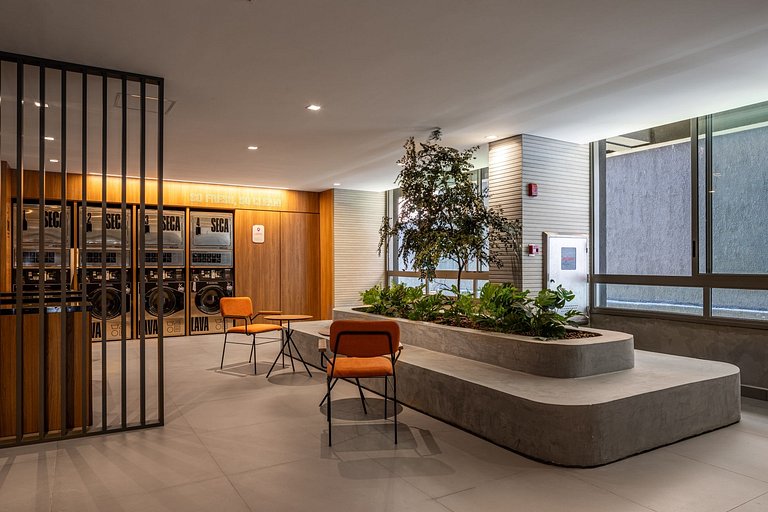 Boutique Studio | Domingos de Morais