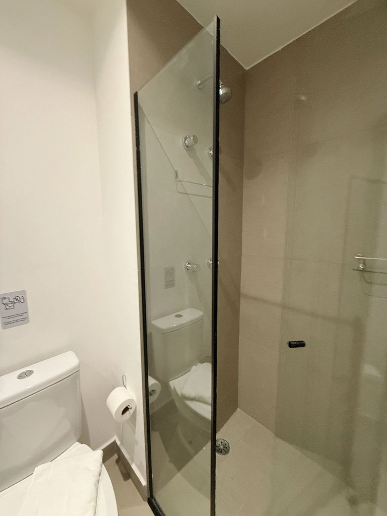 Domingos Vila Mariana Eighteen