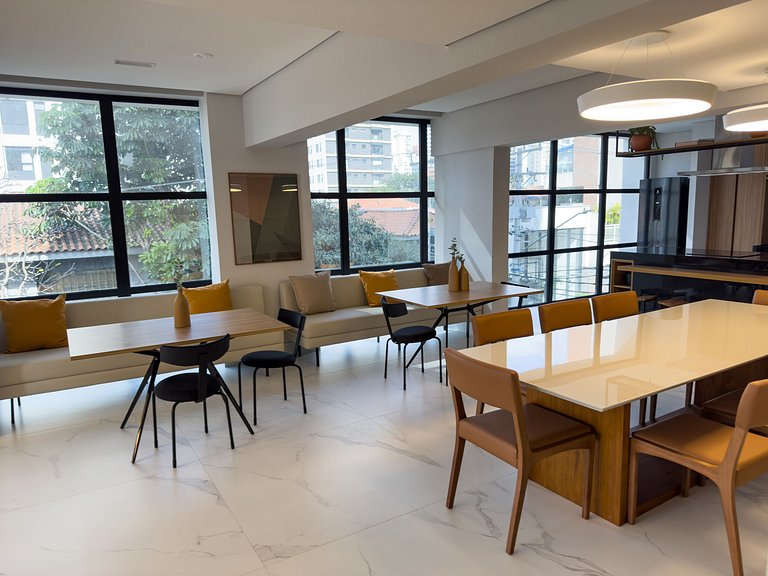 Boutique Studio | Smart Bourbon