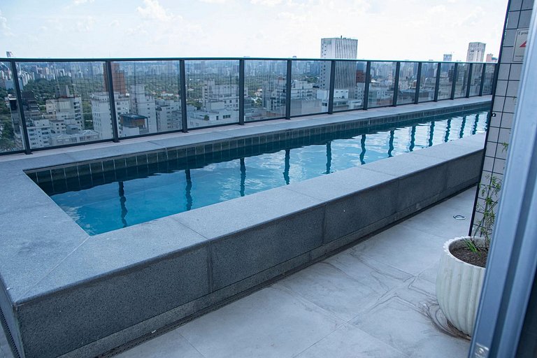 Studio moderno perto da Oscar Freire