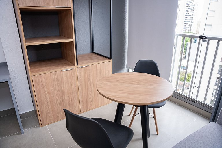 On Jurupis 1306 | Modern, pool & coworking