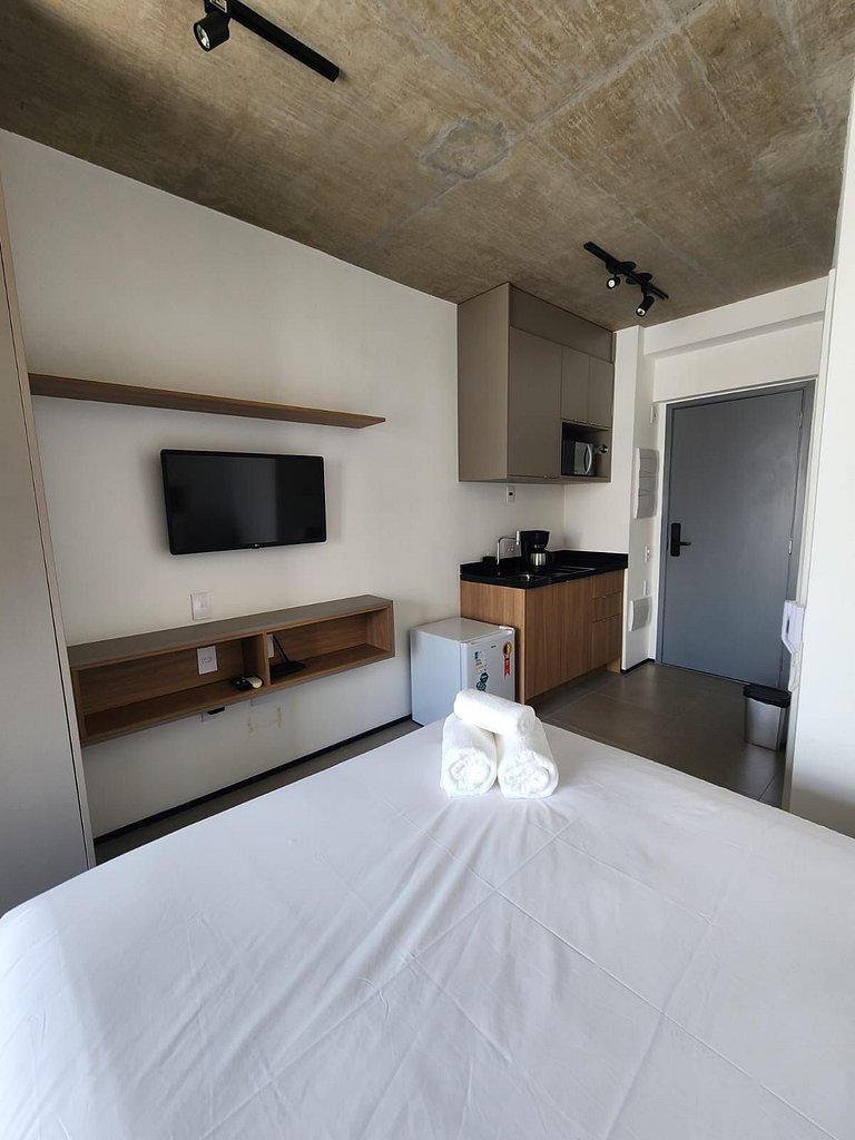 Melo Alves Jardins Two