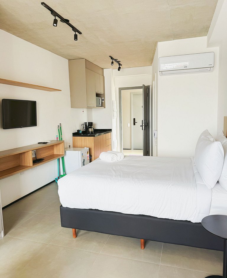 Melo Alves Jardins Five