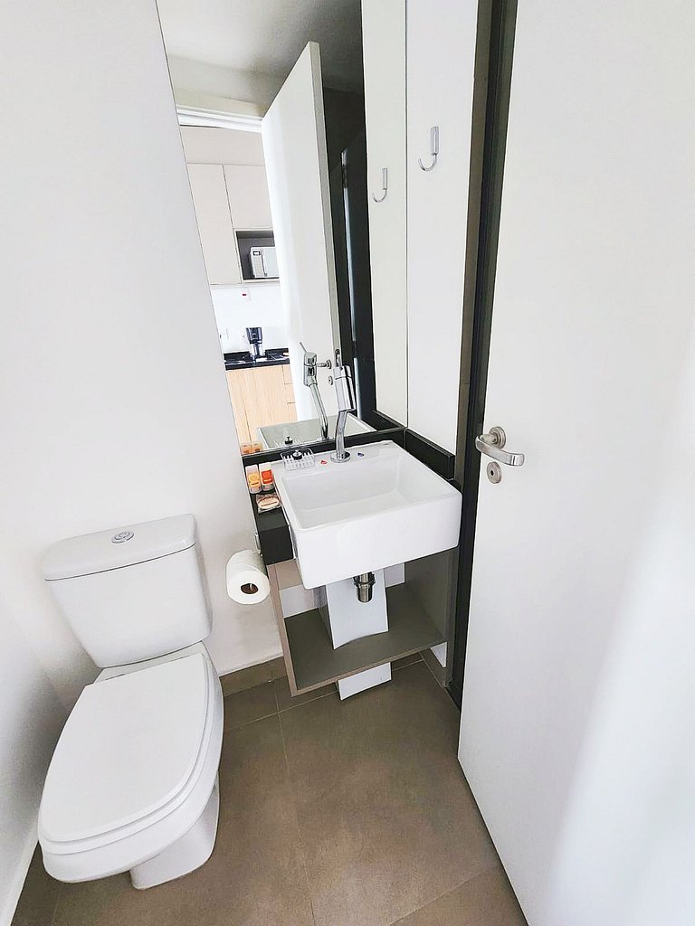 Melo Alves Jardins Six