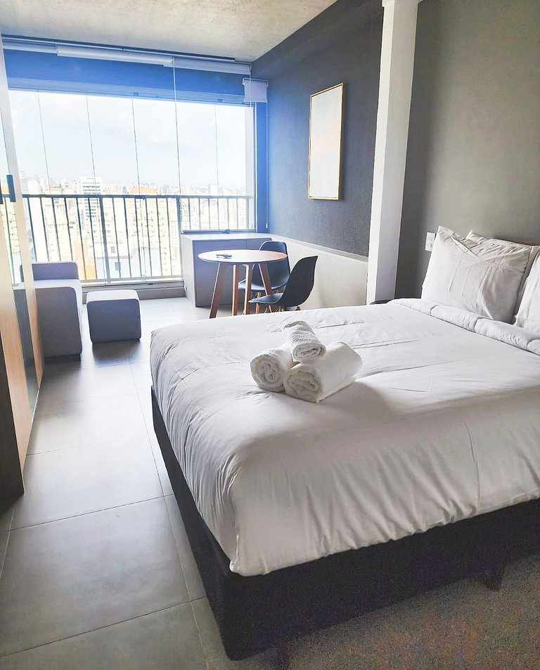 Melo Alves Jardins Six