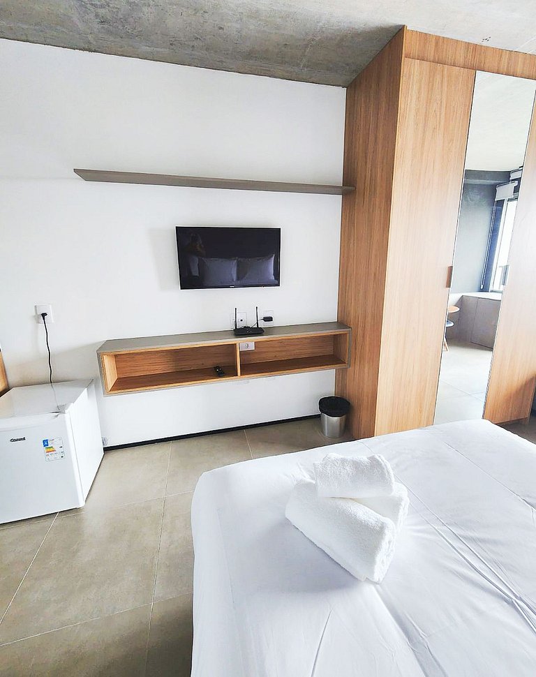 Melo Alves Jardins Six