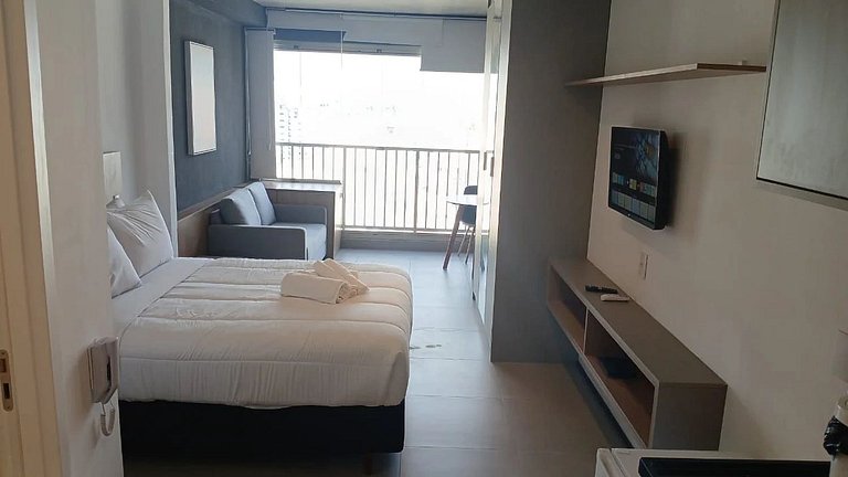 Melo Alves Jardins Eight