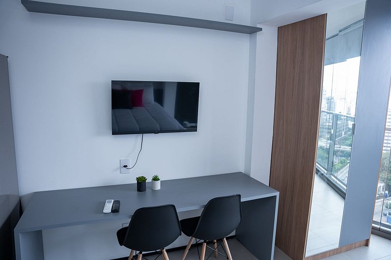 On Paulista Paraíso Six