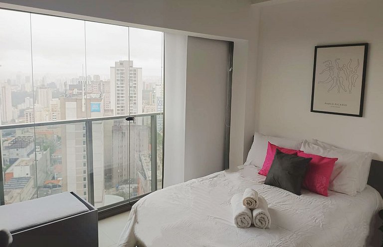 On Paulista Paraíso Six