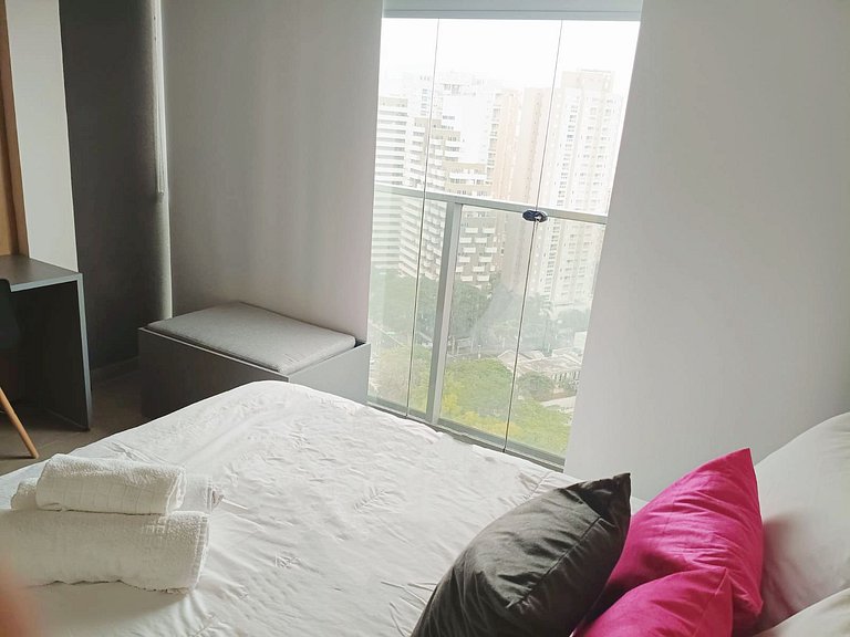 On Paulista Paraíso Eight