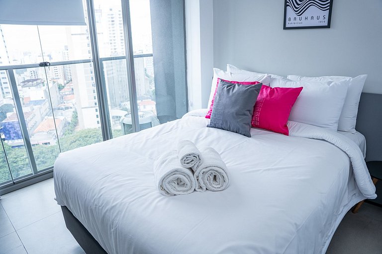 On Paulista Paraíso Six