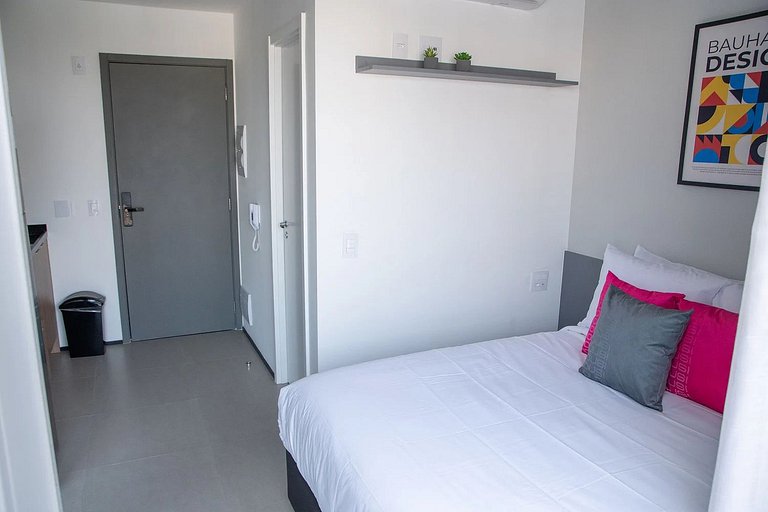 On Paulista Paraíso Three