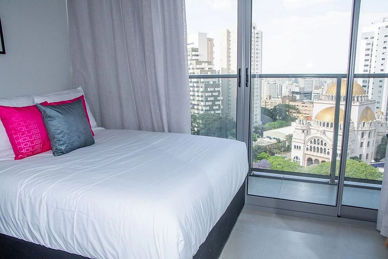 On Paulista Paraíso Two