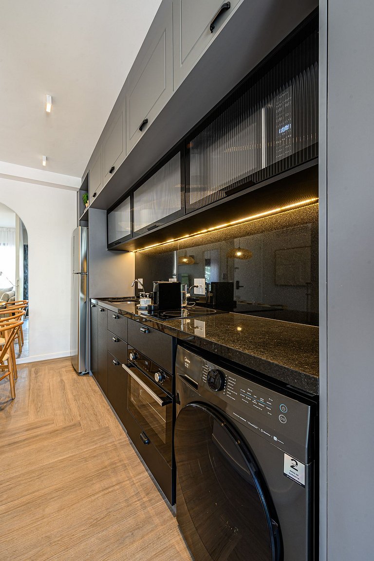 Gabriel Boutique One