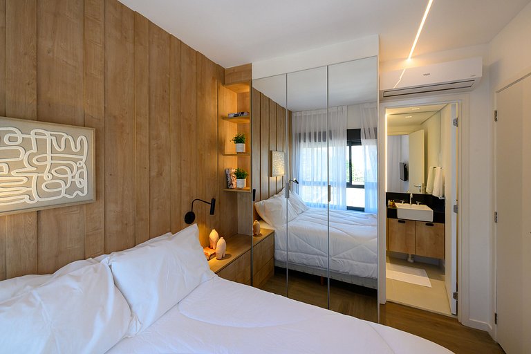 Gabriel Boutique Two