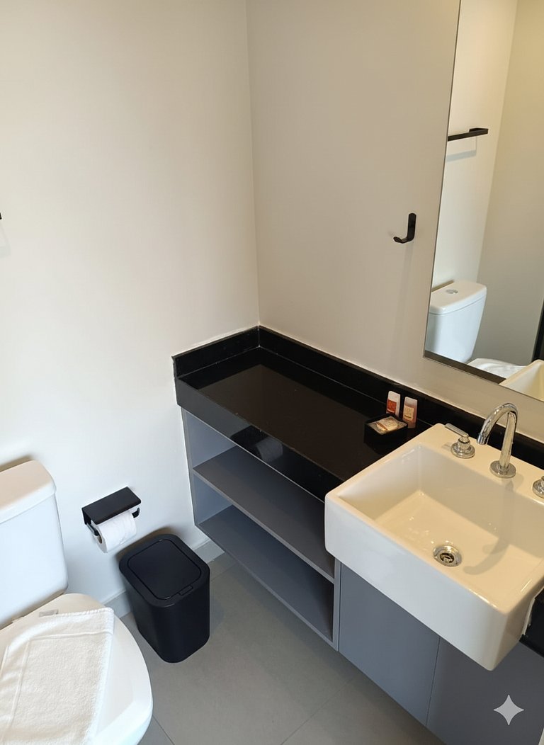 Domingos Vila Mariana Nine