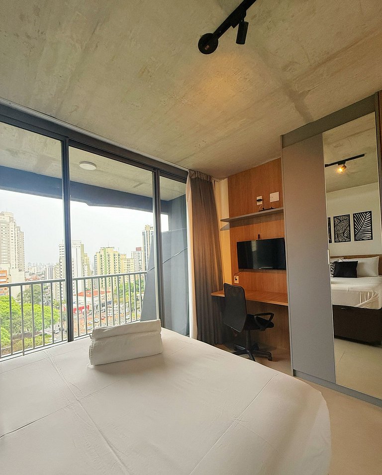 Domingos Vila Mariana Twelve