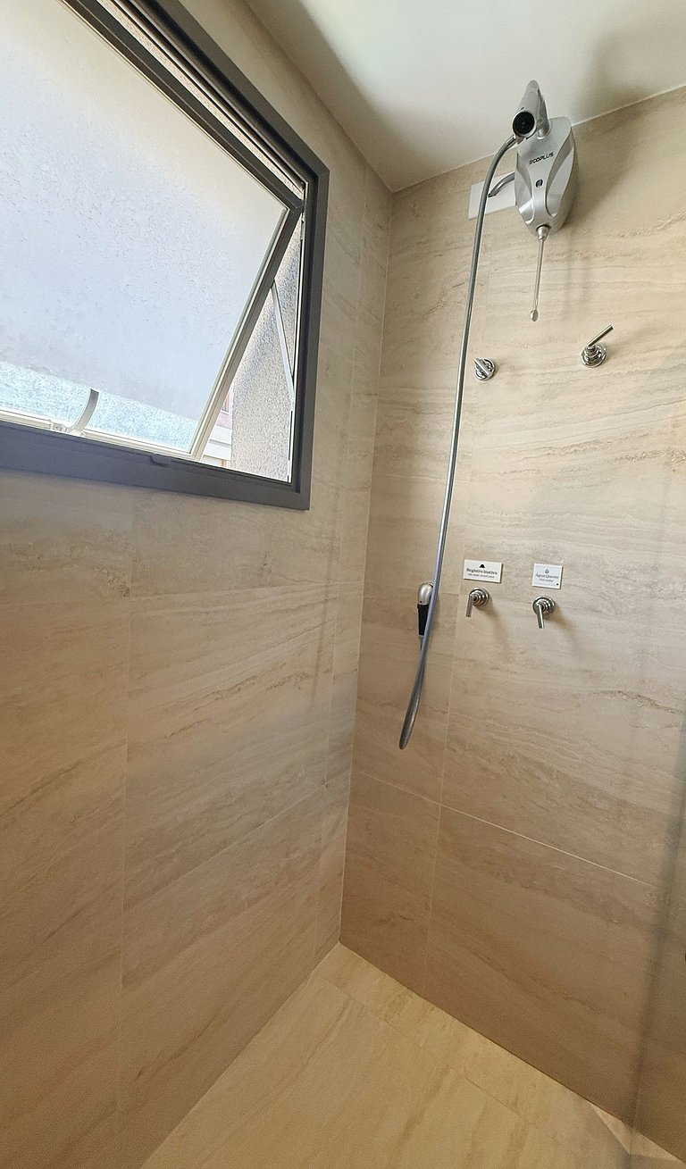 Glassart Perdizes One