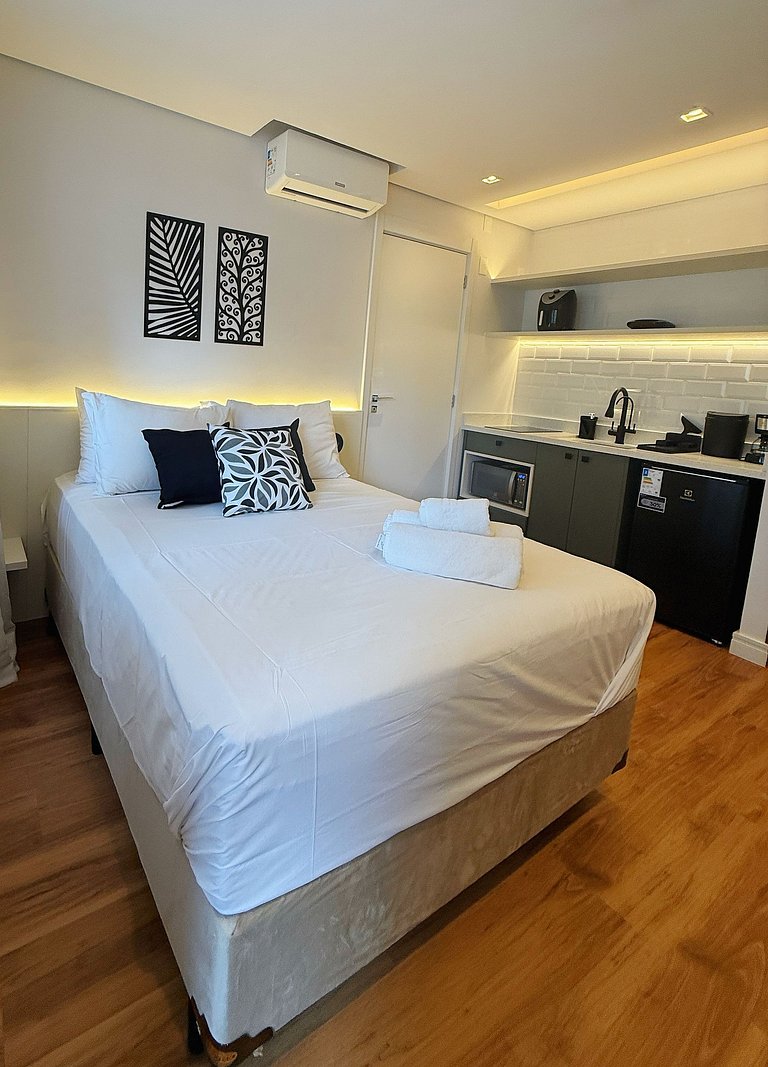 Atmos Brooklin Seven