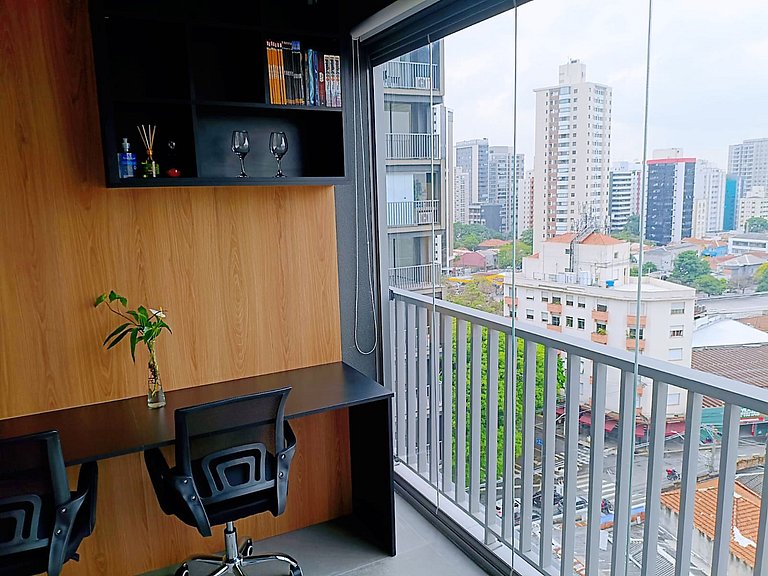 Domingos Vila Mariana Nine