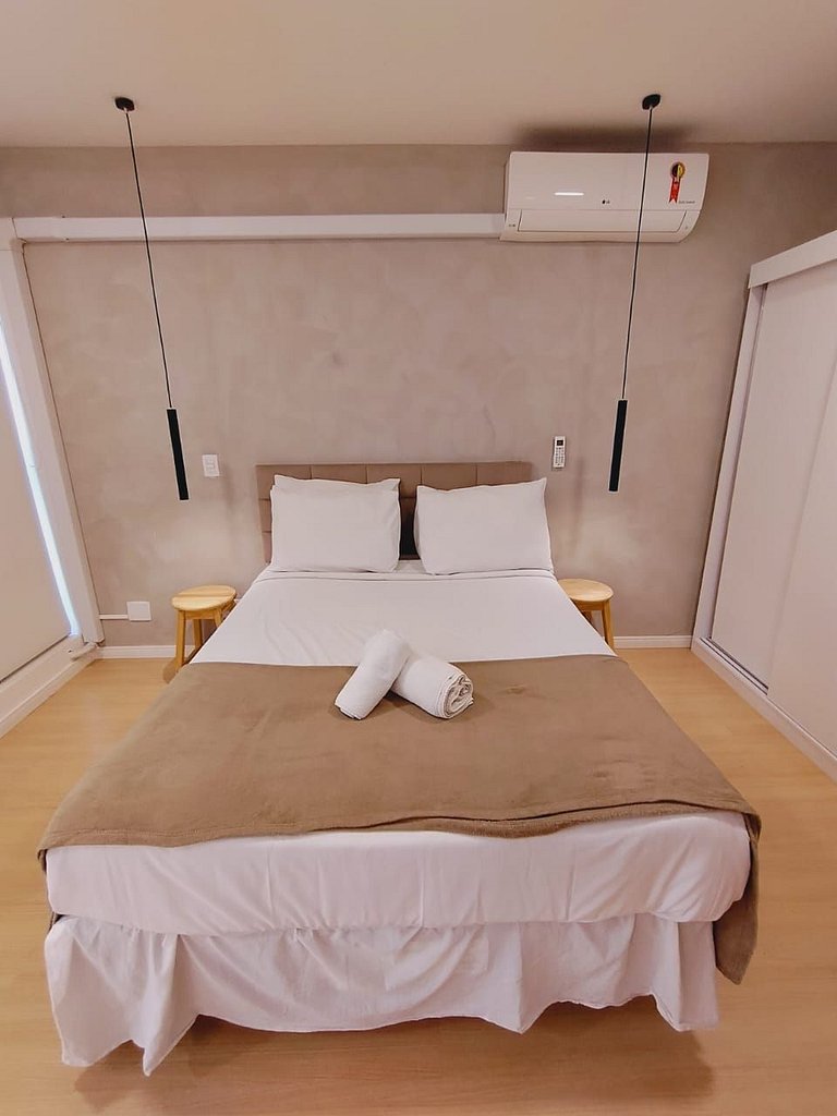 Send Arcos da Lapa Five