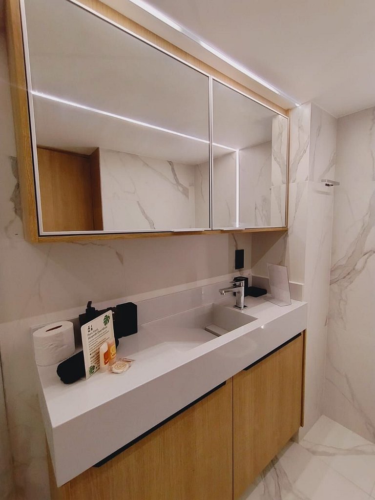 Marques2129 | Spacious, near Carioca Metro and VLT
