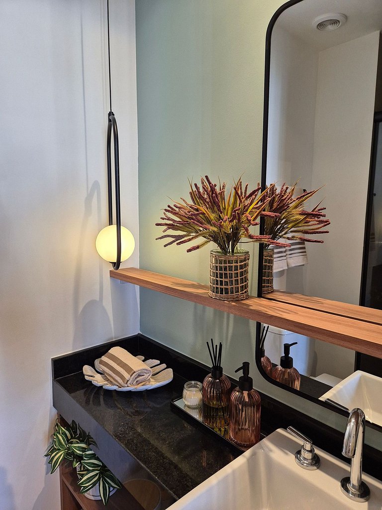 Domingos Vila Mariana Sixteen