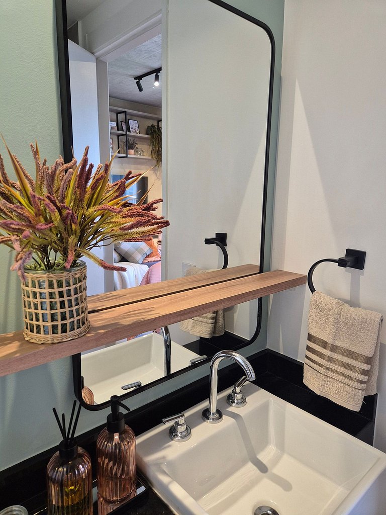 Domingos Vila Mariana Nine