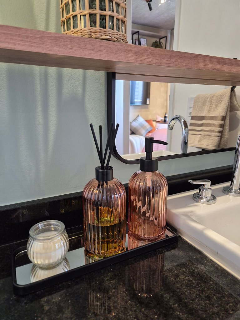 Domingos Vila Mariana Sixteen