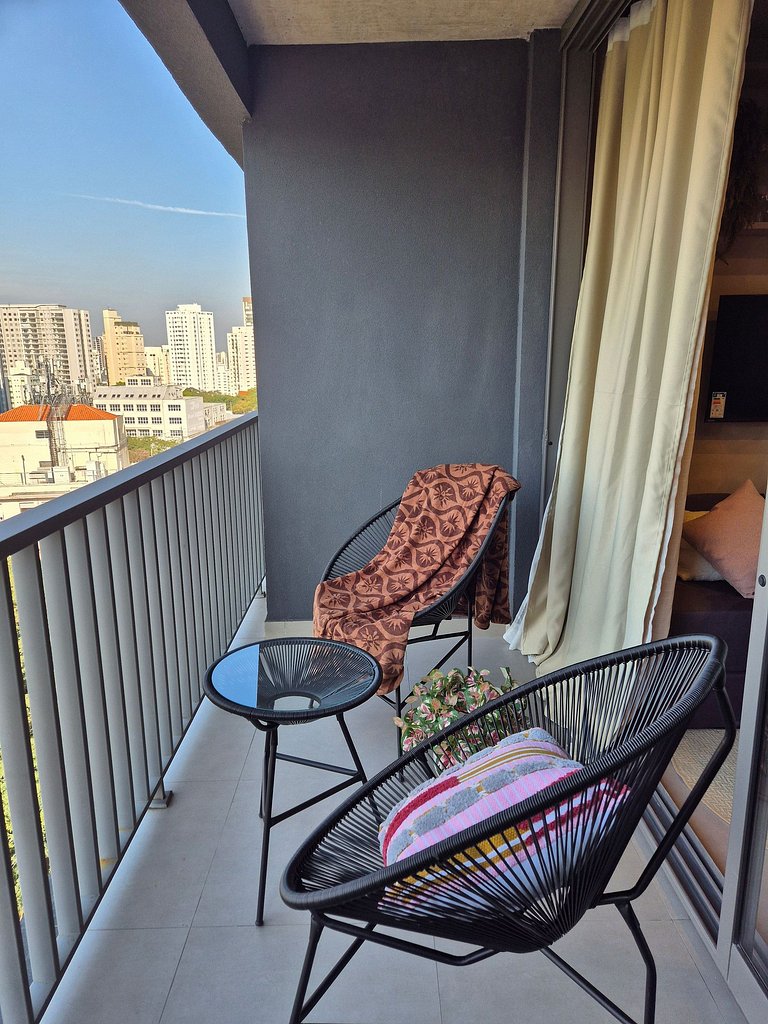 Domingos Vila Mariana Nine