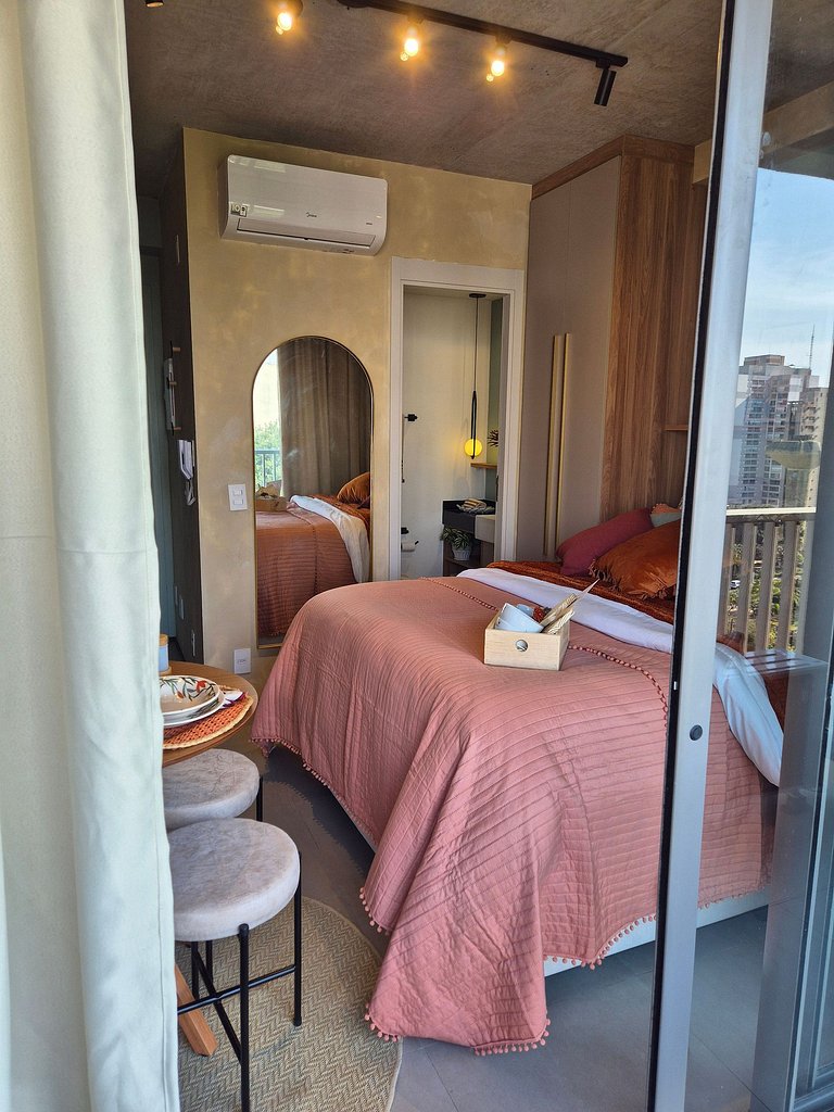 Domingos Vila Mariana Nine