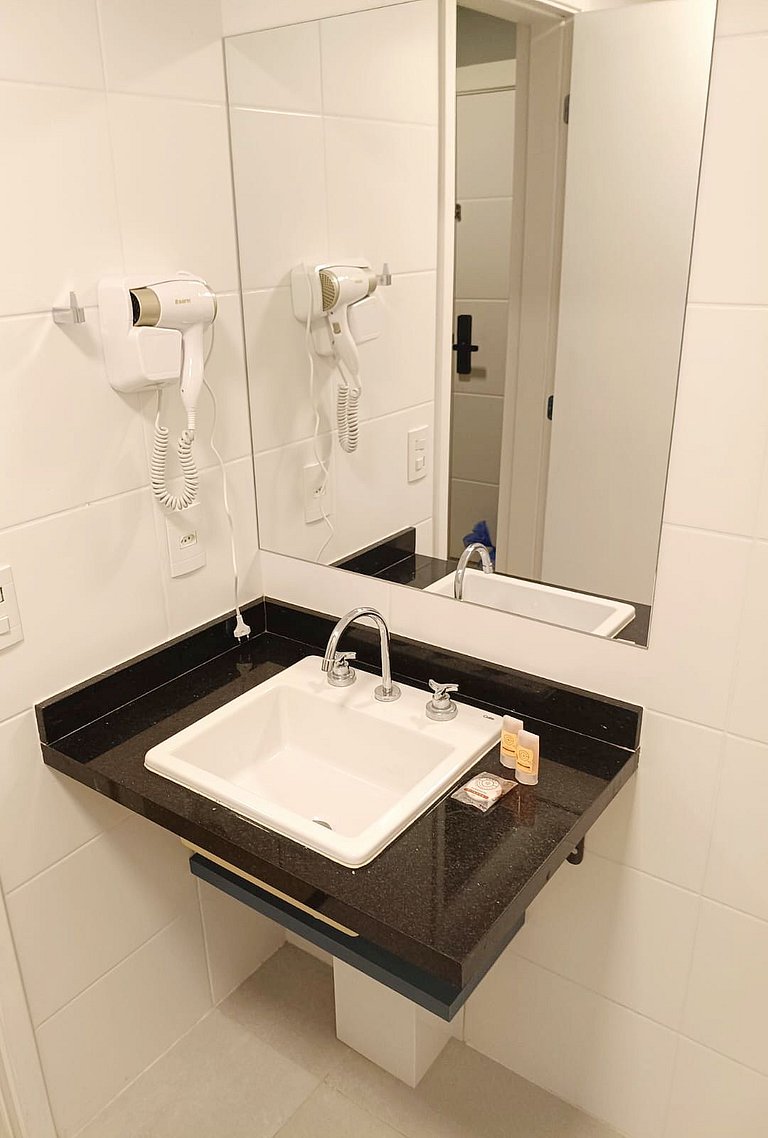 Haus Mitre 202 | Charme entre PUC e Nubank Parque
