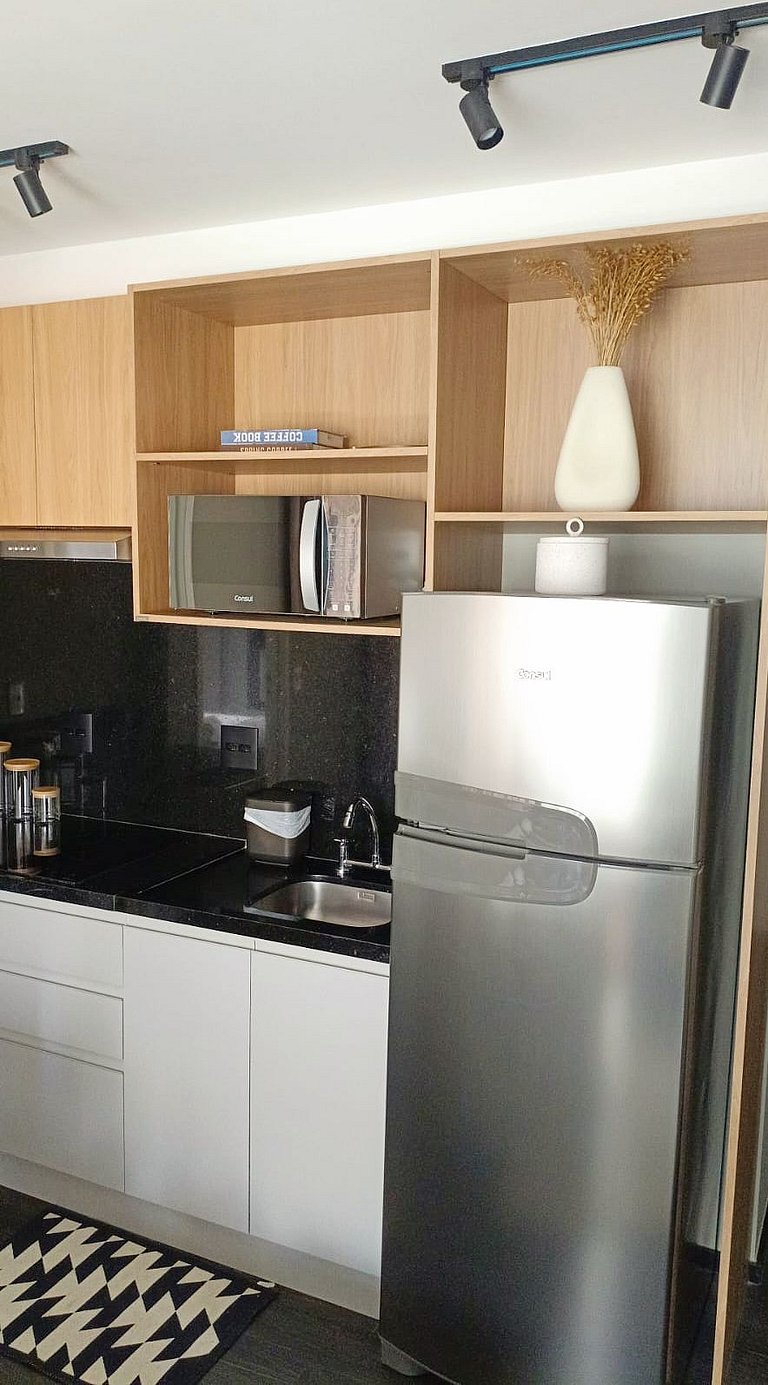 Gabriel Boutique Four