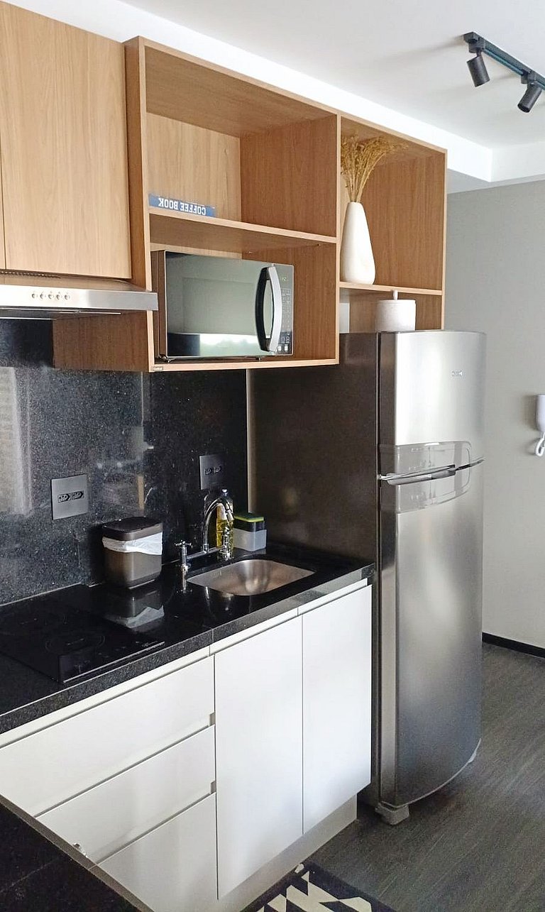 Gabriel Boutique Four