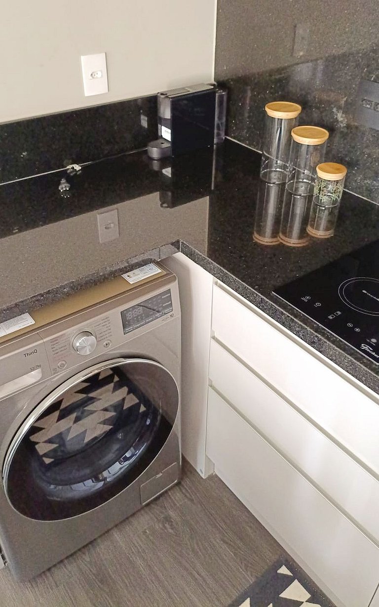 Gabriel Boutique Four