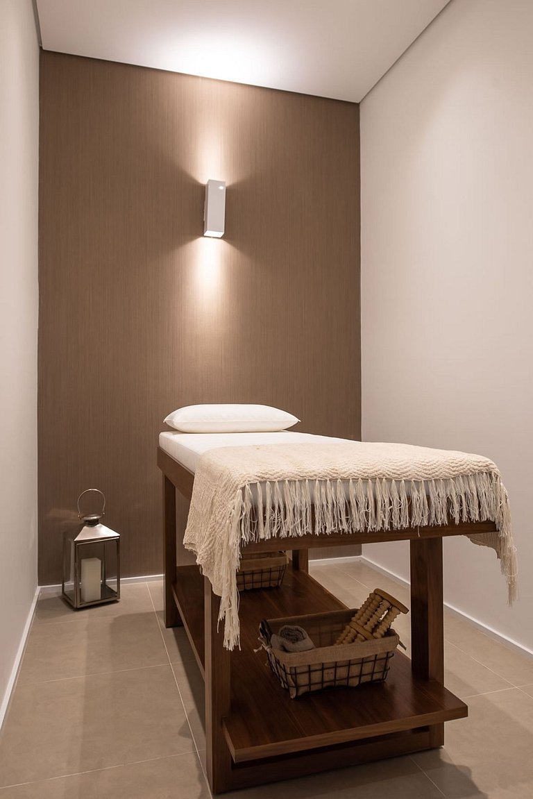 Summit Pinheiros Living Bstay