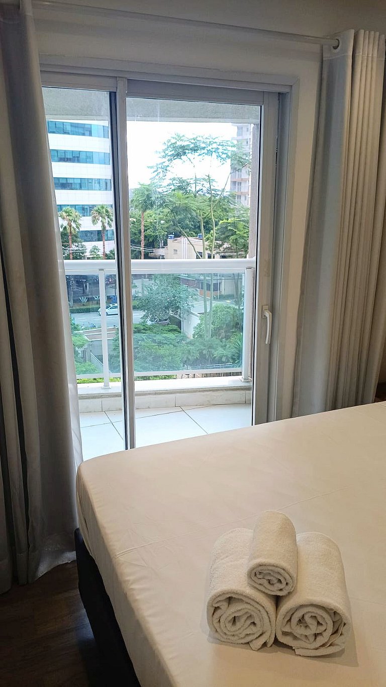 Summit 401 | Piscina, tenis y metro en Faria Lima