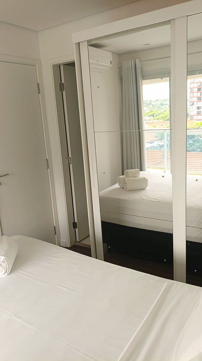 Summit 407 | Pool, tennis & metro at Faria Lima