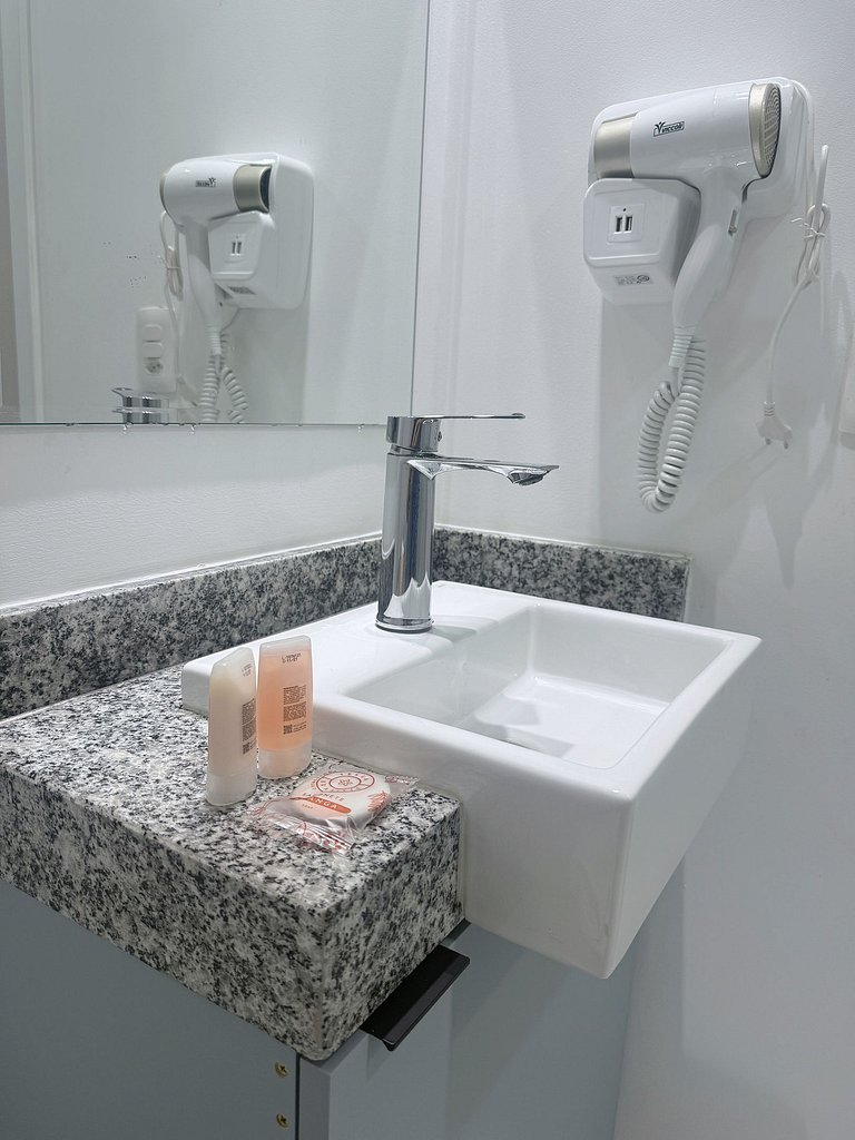 WL Living Bstay Four