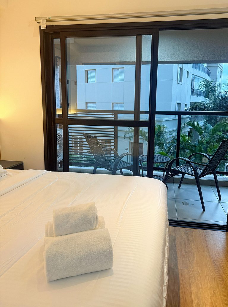 WL Living Bstay Four