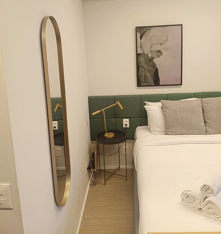 Atmos Brooklin Twelve