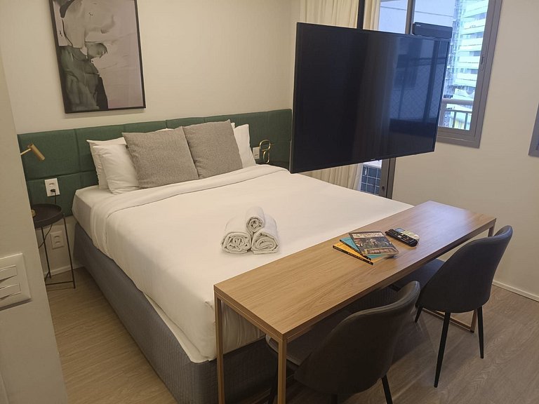 Atmos Brooklin Twelve