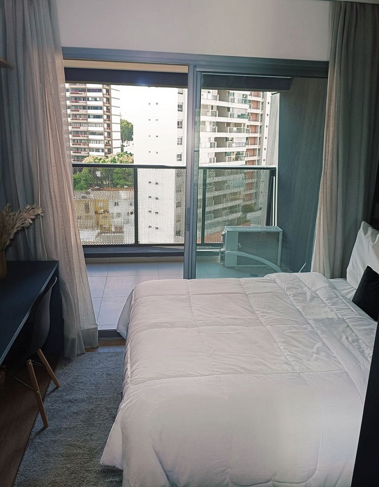 Vila Madalena Living Six